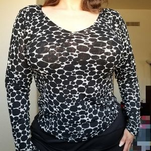 Plus size vintage funky print top